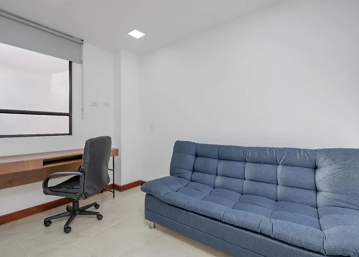 Medellin-Cerca Al Poblado-201
